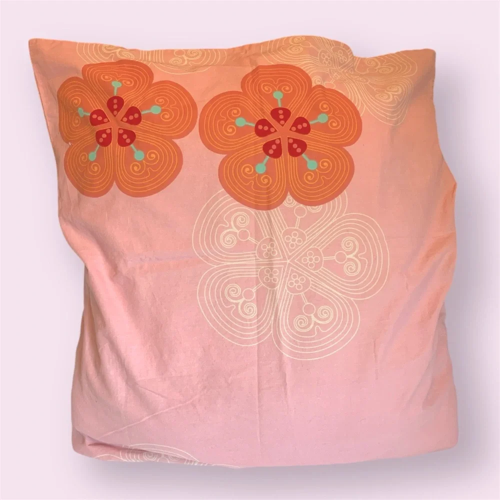 2 IKEA Rodkulla Graphic Floral Euro Shams Set